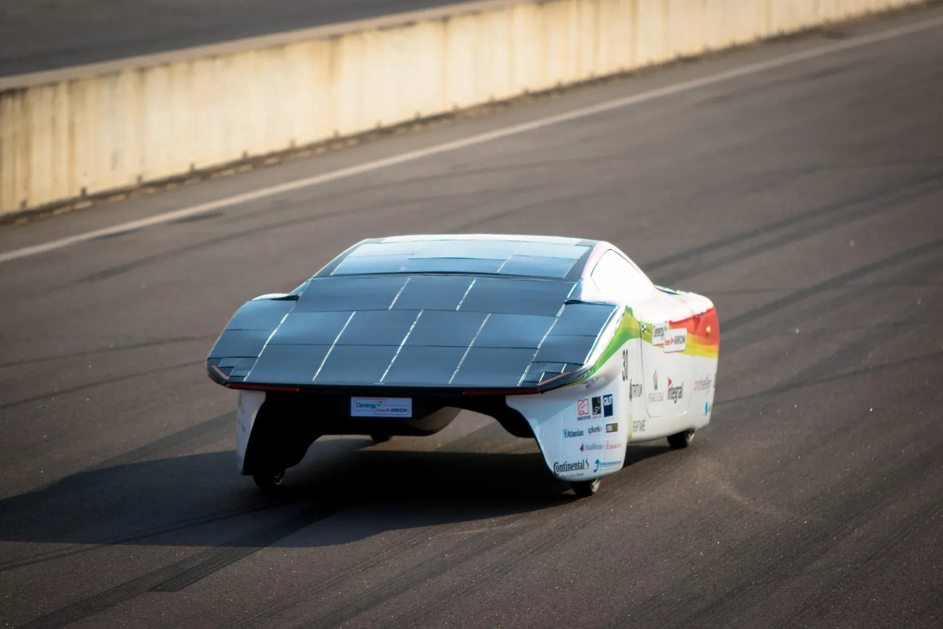 Photovoltaic memory loss : 1987